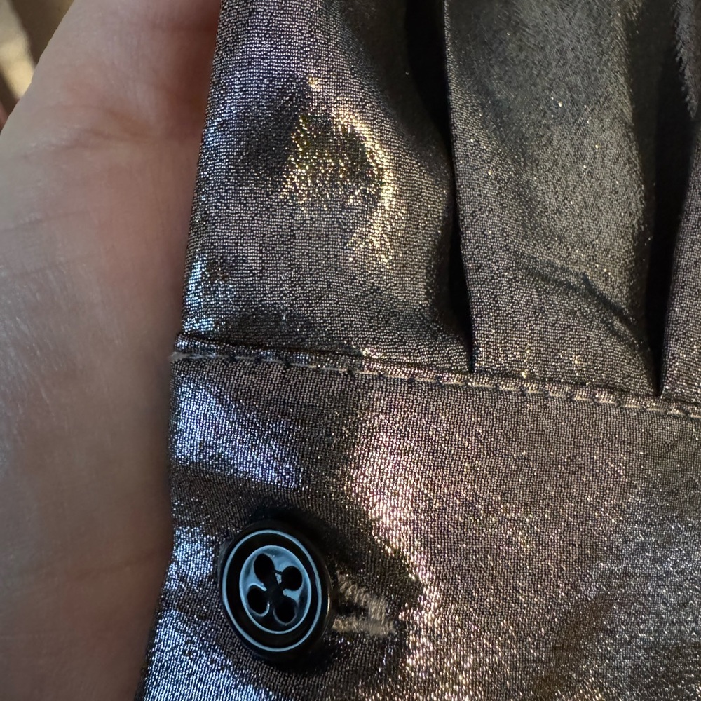 🖤🩶LIKE NEW! Ann Klein Silver Gun Metal Metallic Women's Top🖤🩶 - Picture 5 of 16